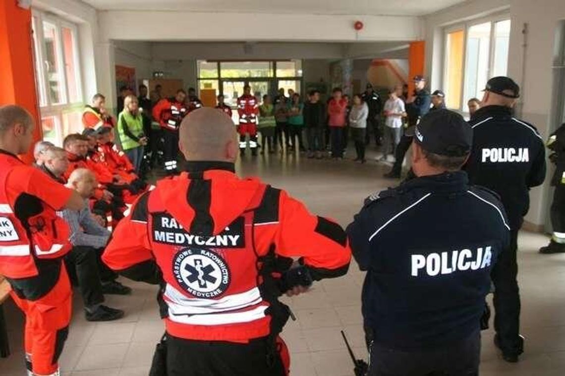 Atak terrorystyczny na szkołę. Ćwiczenia służb w Lublinie