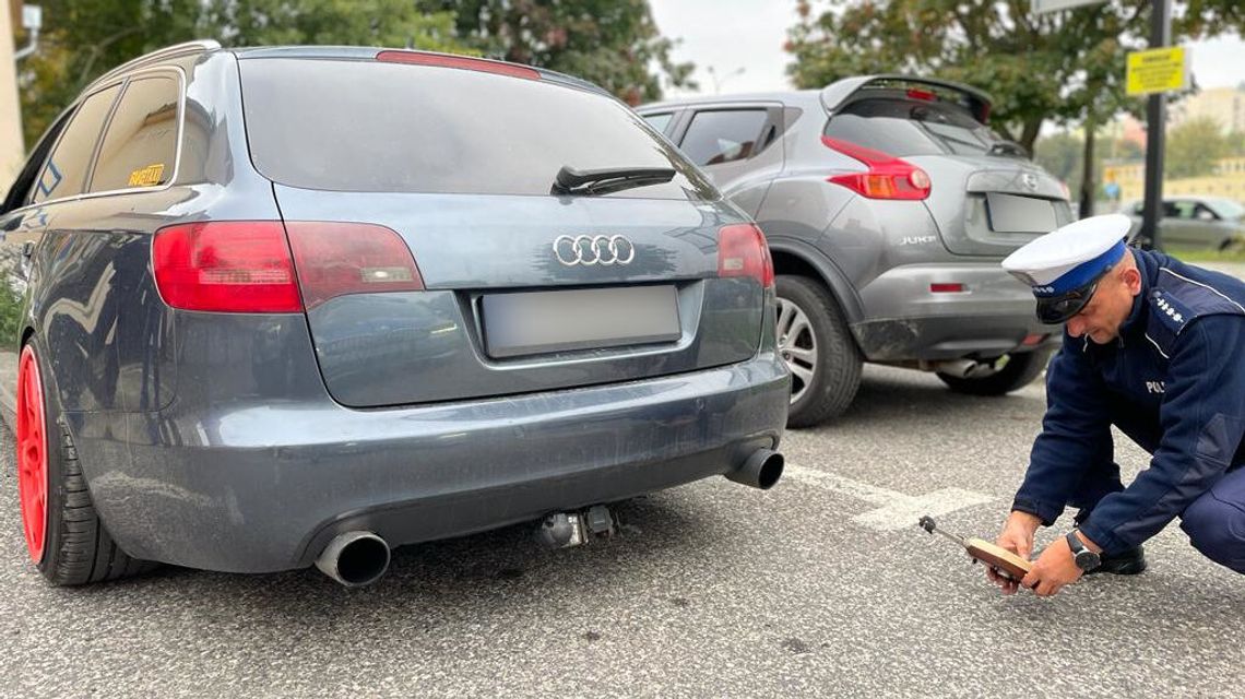 Audi po badaniu technicznym wciąż za głośne. Odwiedzili diagnostę w Lublinie Audi po badaniu technicznym wciąż za głośne. Odwiedzili diagnostę w Lublinie
