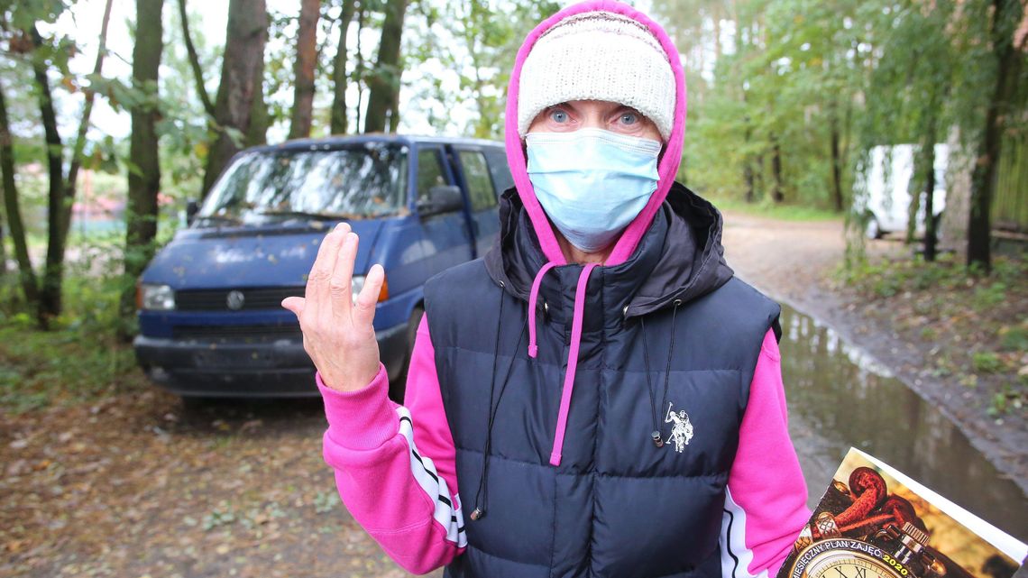 Autodemolka w parku krajobrazowym koło Łęcznej Autodemolka w parku krajobrazowym koło Łęcznej