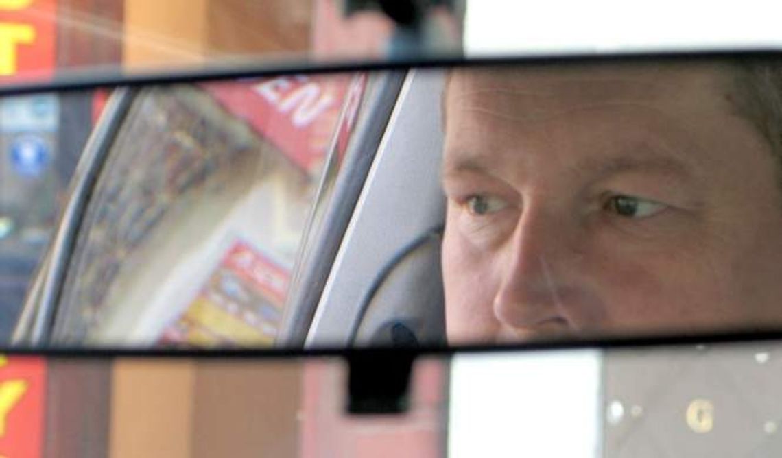 Automobilklub przeciwko fotoradarom. \"Zagrajmy min. Rostowskiemu na nosie\" Automobilklub przeciwko fotoradarom. \"Zagrajmy min. Rostowskiemu na nosie\"