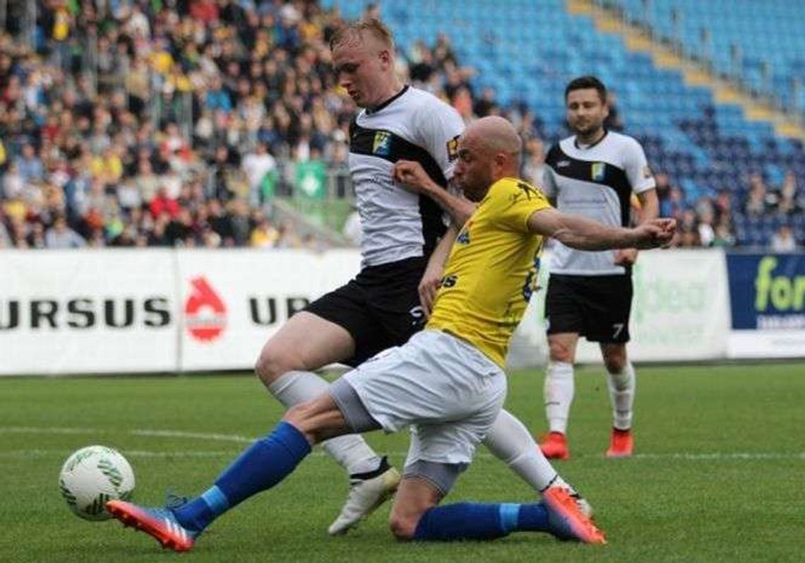 Avia kontra Motor. Goście nie chcą już oddać fotelu lidera