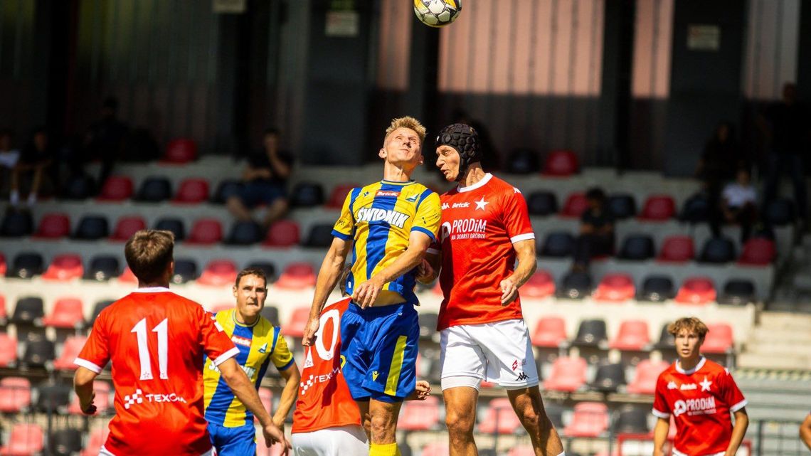 Avia miała problemy z Wisła II Kraków, ale wygrała piąty mecz z rzędu Avia miała problemy z Wisła II Kraków, ale wygrała piąty mecz z rzędu