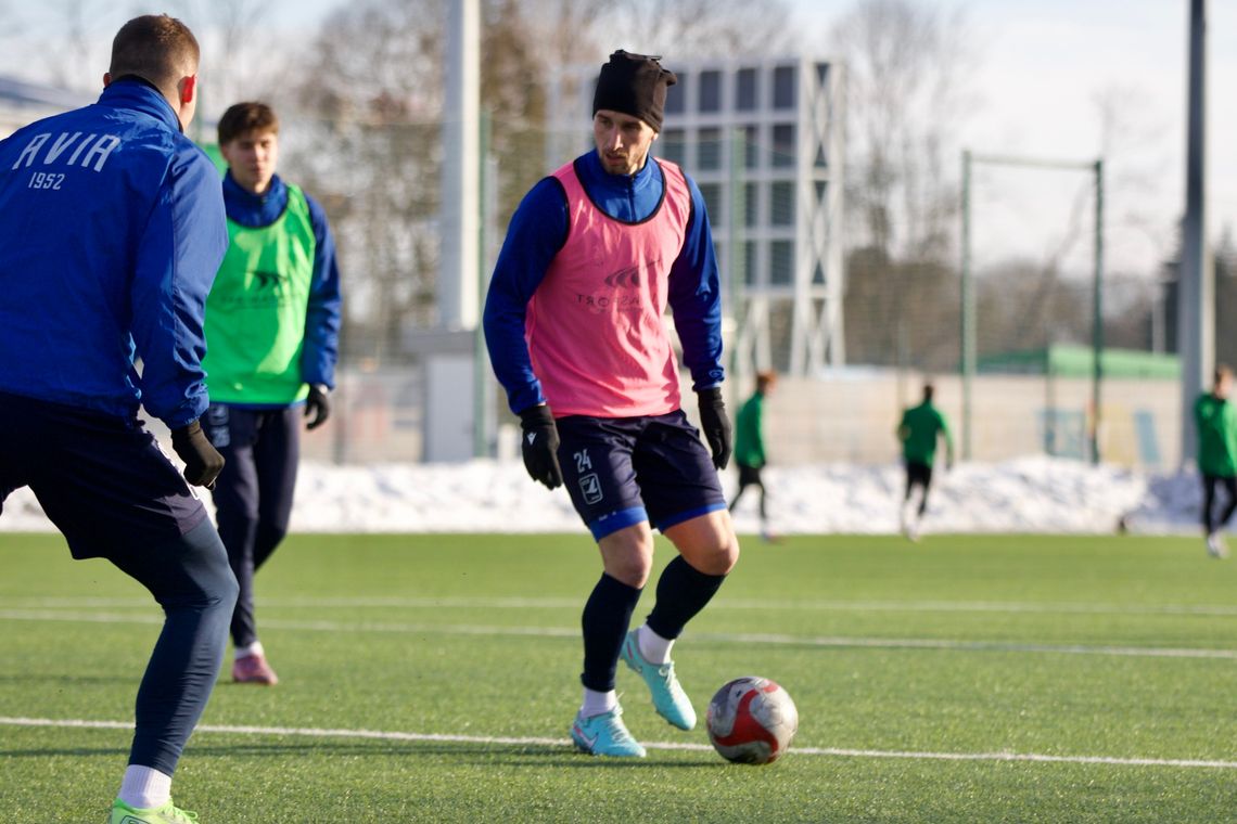 Avia pokonała Podlasie po dwóch golach w końcówce Avia pokonała Podlasie po dwóch golach w końcówce