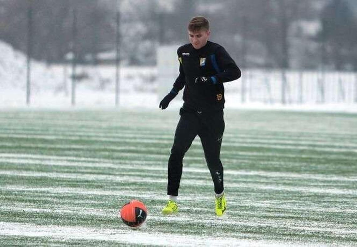 Avia rozbila Chełmiankę 4:0