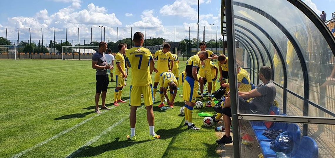 Avia – Świdniczanka 1:2. Znowu lepsi od trzecioligowca