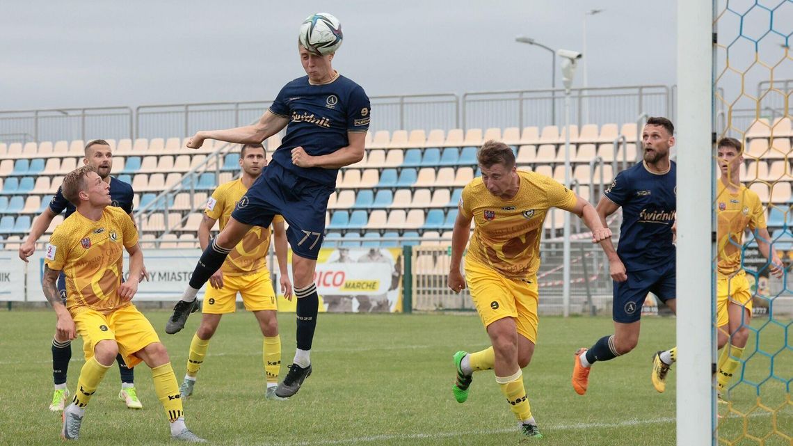 Avia Świdnik – Czarni Połaniec 3:1. Szymon Rak udanie zastąpił Wojciecha Białka
