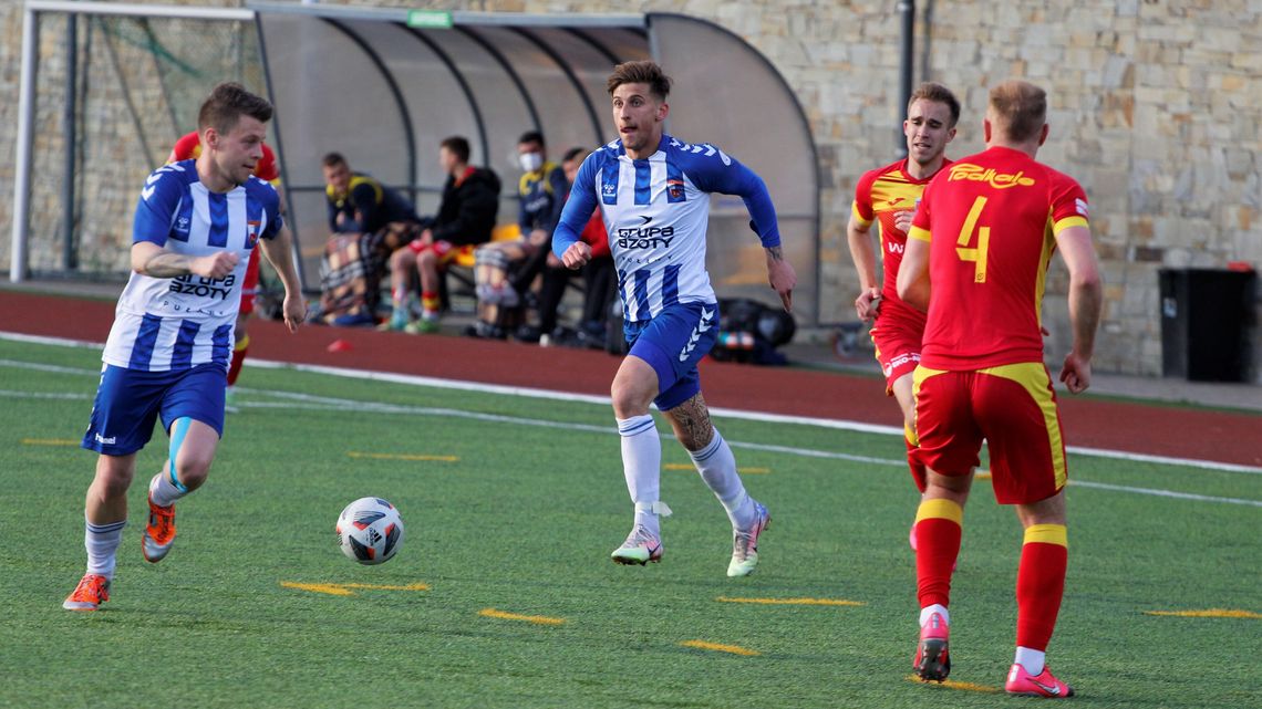 Avia Świdnik gra dzisiaj z Jutrzenką, a Wisła Puławy z Siarką. Mecze w internecie