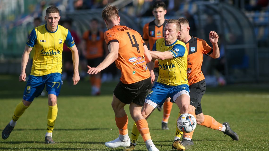 Avia Świdnik – KSZO 0:0. Powinni dostać karnego?