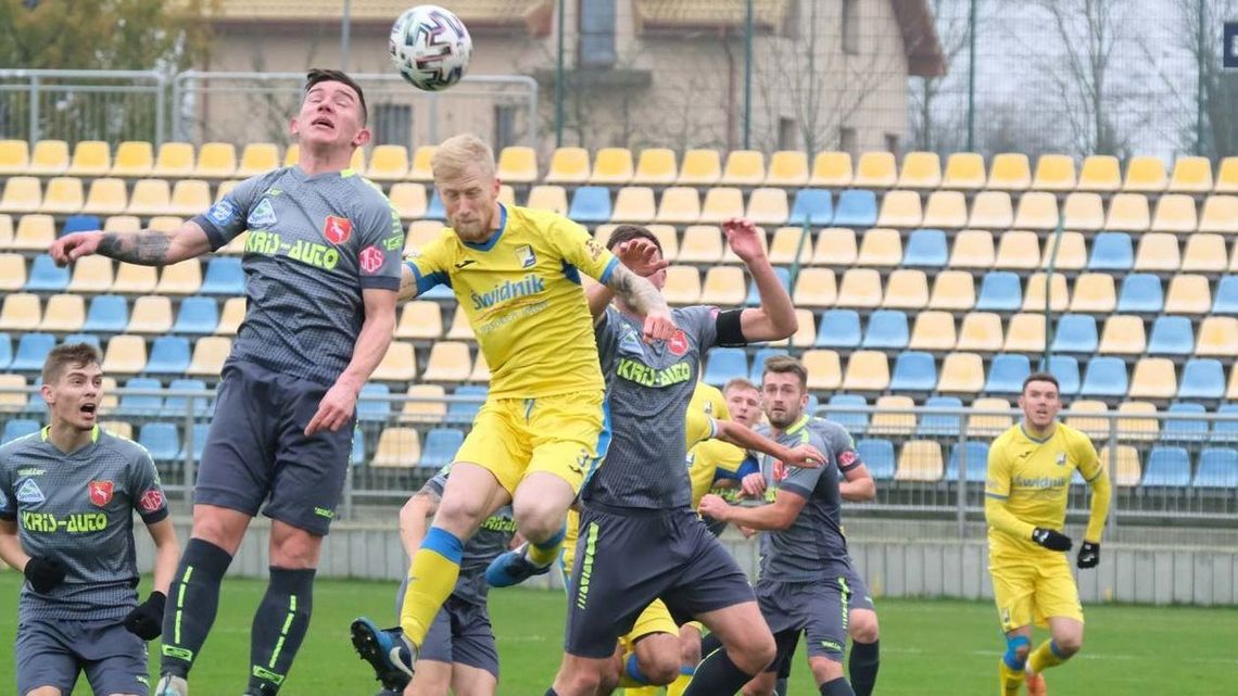 Avia Świdnik – Orlęta Spomlek 1:1. Sprawiedliwy podział punktów [zdjęcia]