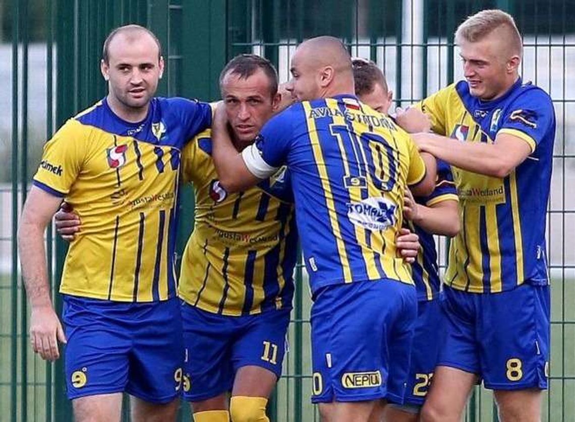 Avia Świdnik - Stal Rzeszów 5:2, Motor gromi w Chełmie