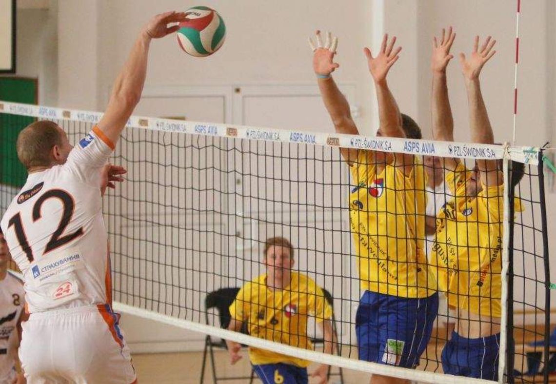 Avia Świdnik - UMKS Kęczanin Kęty 0:3, Huragan silniejszy od Czołgu