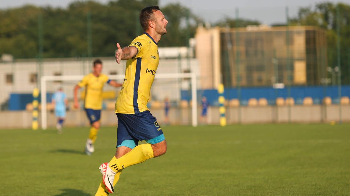 Avia wygrała z KS Wiązownica. "Dobry występ, ale trener starszy o pięć lat"