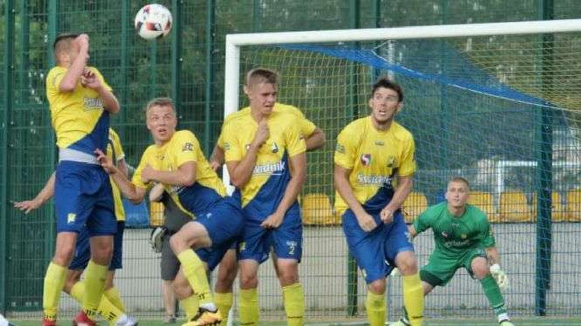 Avia wygrała z KSZO, Orlęta Spomlek zmiażdżone w Rzeszowie