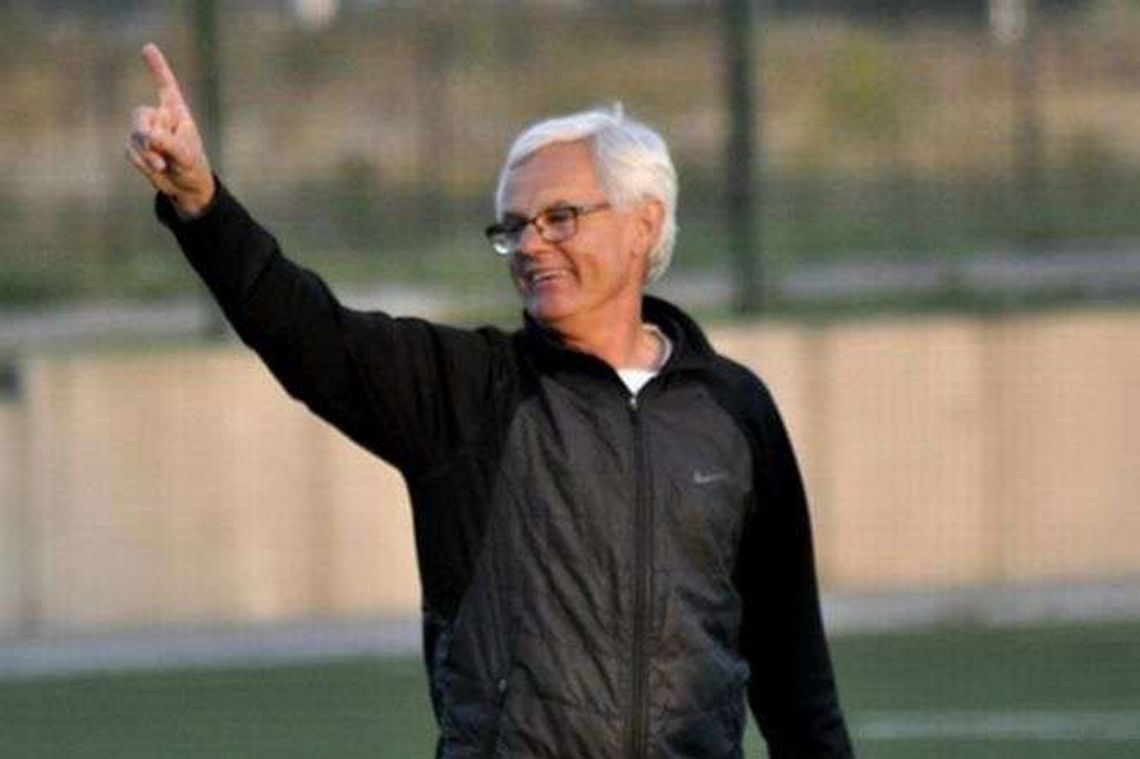 Avia z nowym trenerem, trudne mecze przed Chełmianką