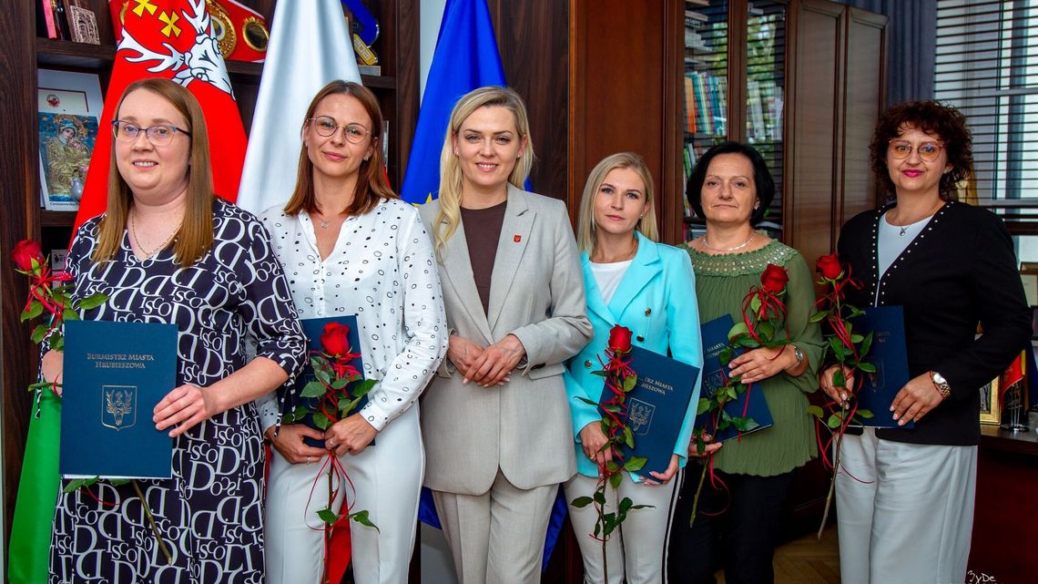 Awans nauczycielek na koniec wakacji. Ta piątka ma już na to "papiery"