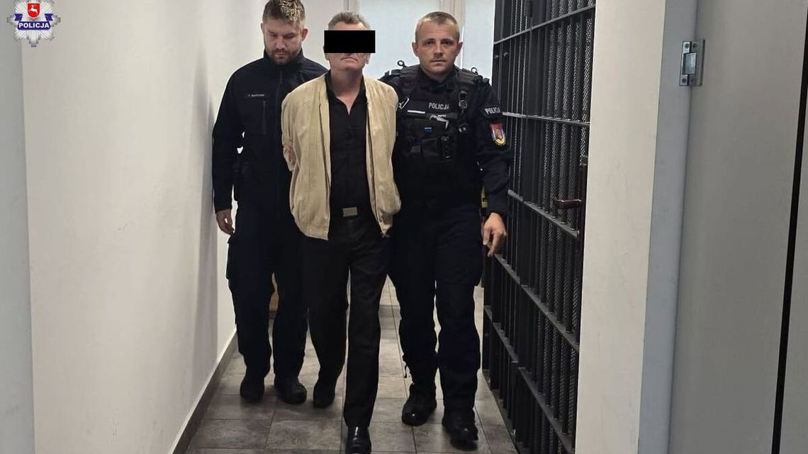 Awantura w kancelarii komorniczej w Biłgoraju. 57-latek groził atrapą broni