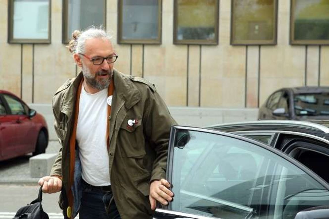 Awantura w Zamościu. Spięcie KOD z "Armią Kukiza". Sprawą zajmie się policja