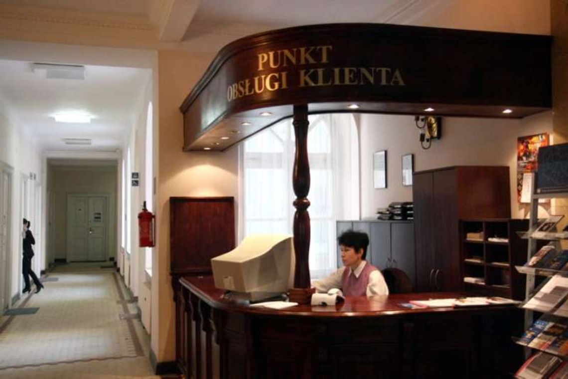 Awaria u marszałka: Milczą telefony i nie ma strony internetowej