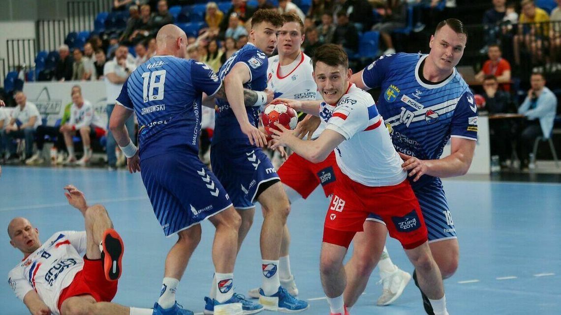 Azoty Puławy – Gwardia Opole 34:23. Przyjemne granie w Puławach [zdjęcia]