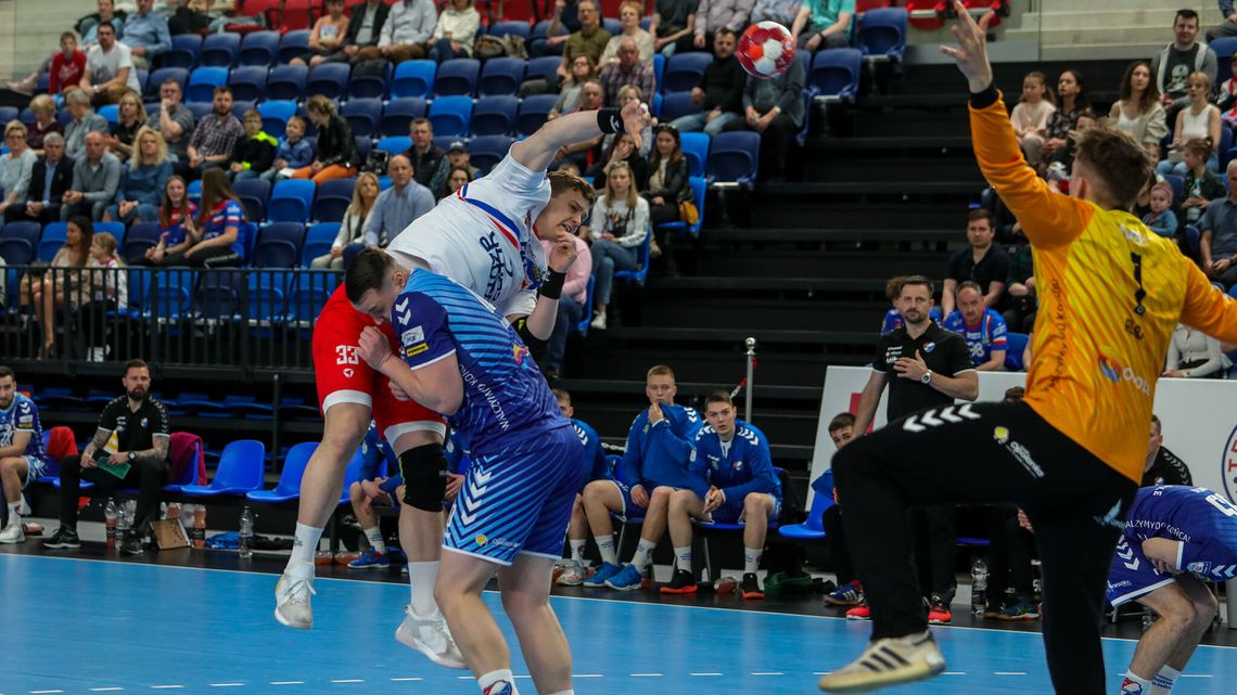 Azoty Puławy kontra Handball Stal Mielec. Zawodowcy grają do końca