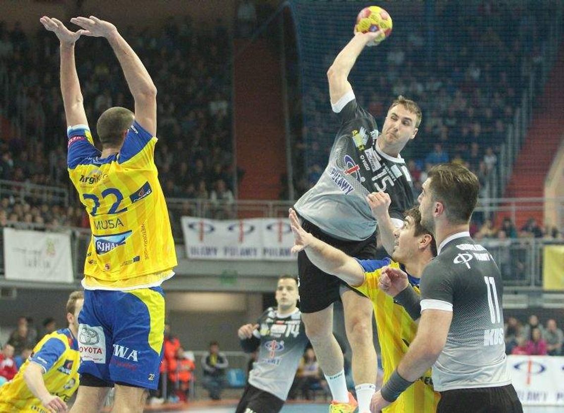 Azoty Puławy podejmują w sobotę o godzinie 18 Orlen Wisłę Płock Azoty Puławy podejmują w sobotę o godzinie 18 Orlen Wisłę Płock