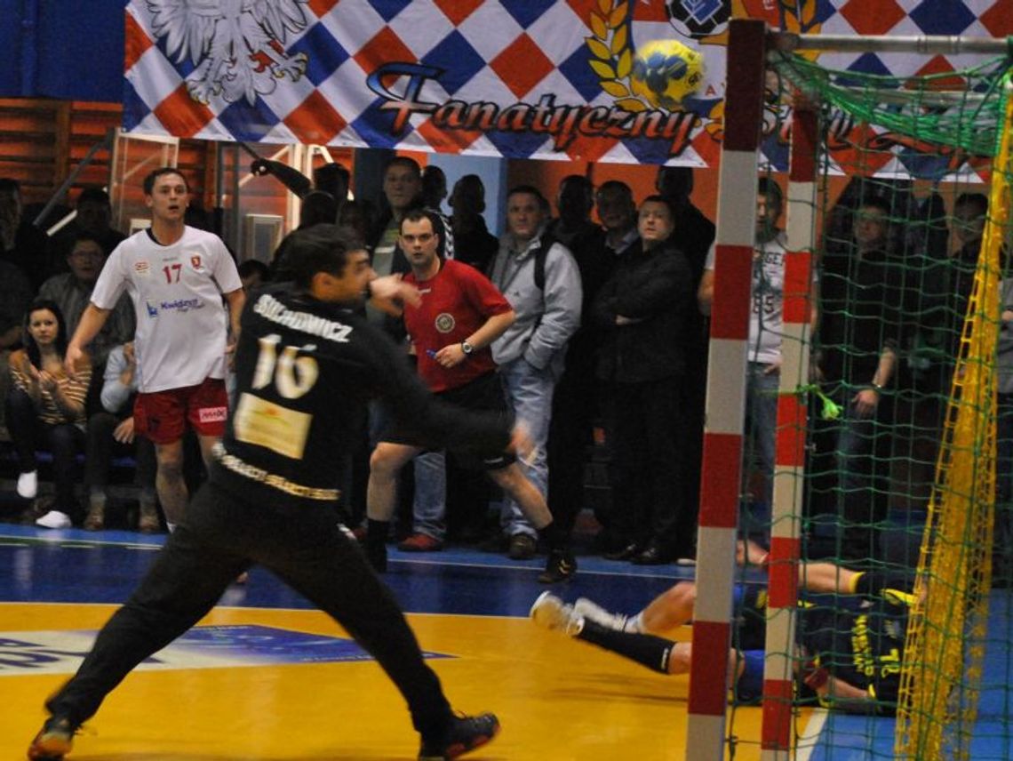 Azoty Puławy przegrały w końcówce z MMTS Kwidzyn 28:32 Azoty Puławy przegrały w końcówce z MMTS Kwidzyn 28:32