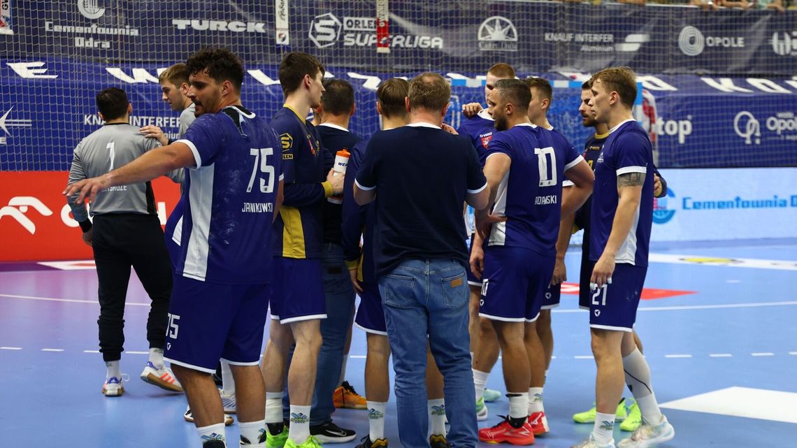 Azoty Puławy zaskoczyły mistrza Polski na początku meczu, ale Orlen Wisła Płock i tak wygrała