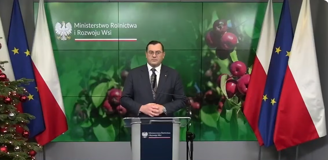 Mieszkaniec Lubelszczyzny rozlał gnojówkę przed domem ministra Krajewskiego. Trafił do aresztu