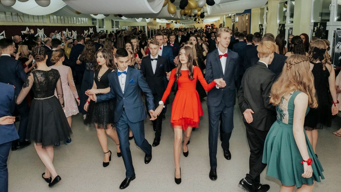Bal gimnazjalny w Szkole Podstawowej nr 28 w Lublinie [zdjęcia, wideo]