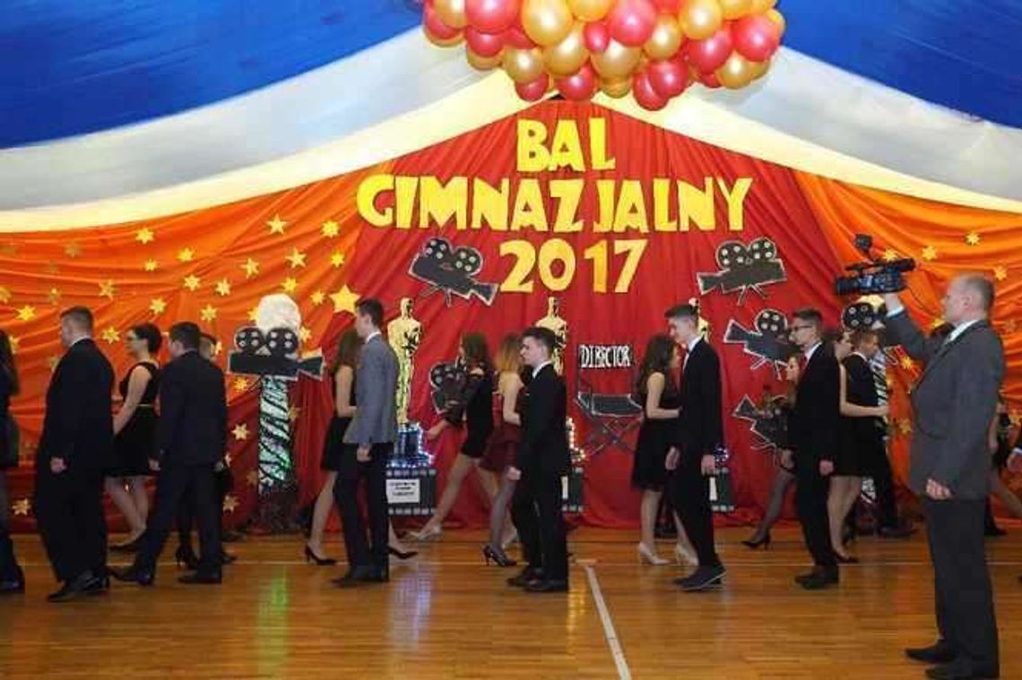 Bal Gimnazjum nr 5 im. Króla Władysława Łokietka w Lublinie (zdjęcia) Bal Gimnazjum nr 5 im. Króla Władysława Łokietka w Lublinie (zdjęcia)