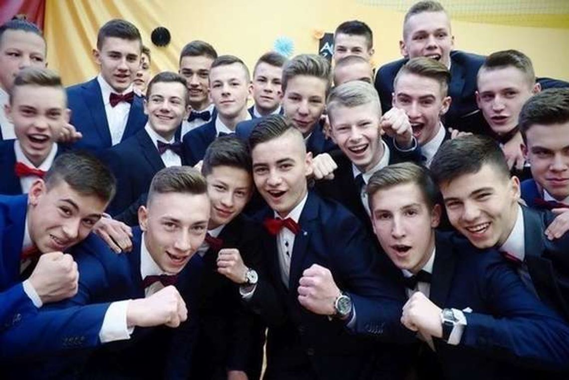 Bal w Gimnazjum nr 16 im. Fryderyka Chopina w Lublinie (zdjęcia)