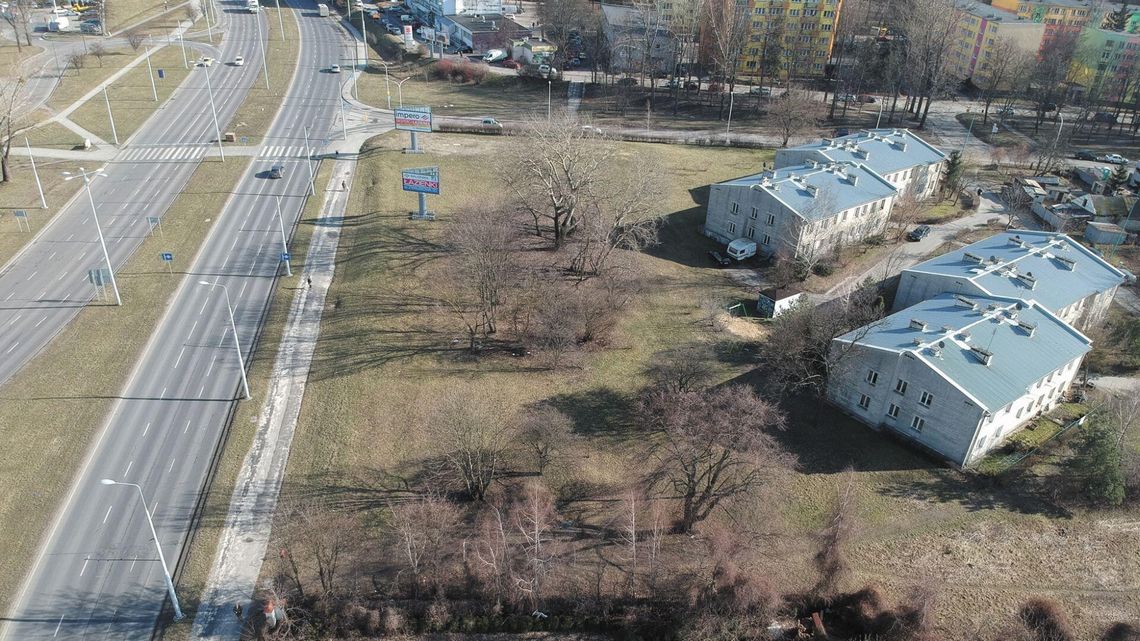 Bank Żywności prosi miasto o działkę pod nowy magazyn. W miejscu obecnego ma powstać dworzec