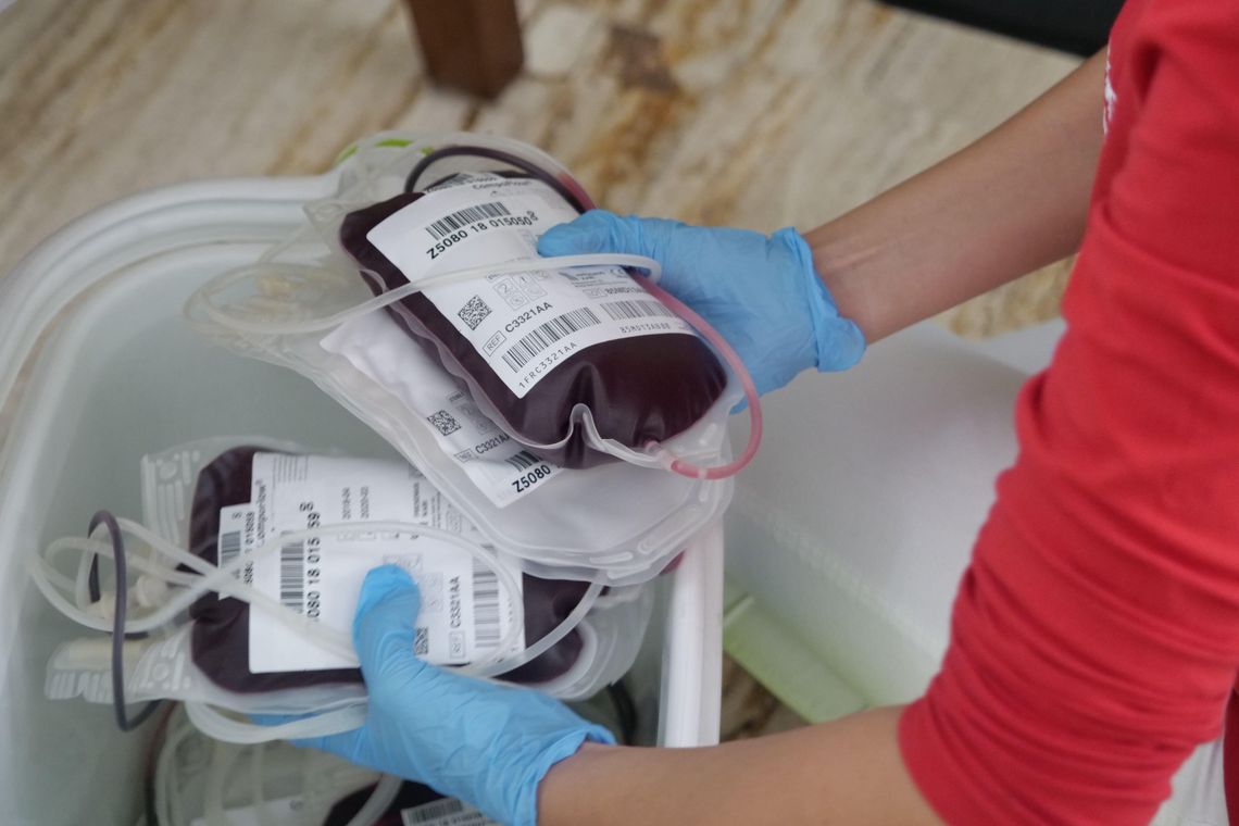 Banki krwi biją na alarm. Brakuje szczególnie dwóch grup