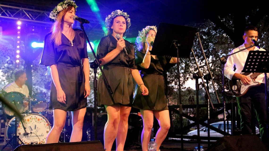 Baranów bawił się na dożynkach. Gospodynie dały koncert [zdjęcia,wideo]