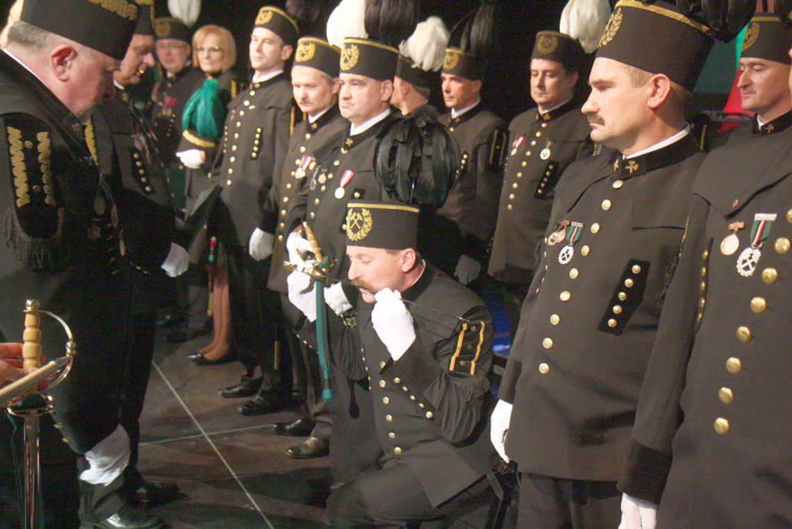 Barbórka: Świętują górnicy z kopalni Bogdanka (zdjęcia) Barbórka: Świętują górnicy z kopalni Bogdanka (zdjęcia)