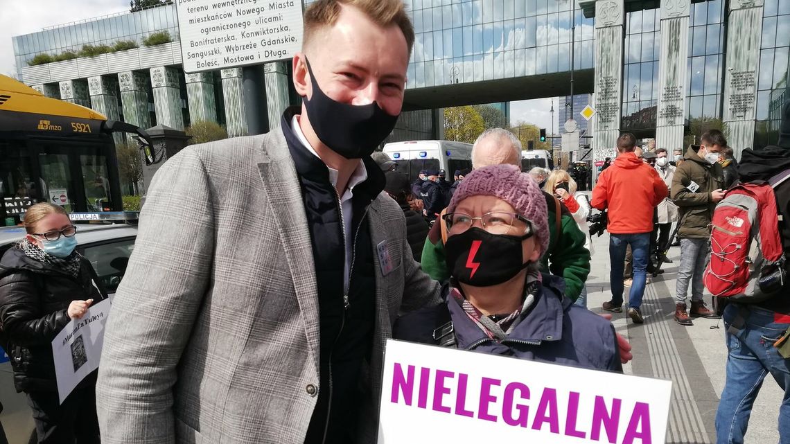 Bartosz Kramek na wolności. Lubelski sąd wypuścił aktywistę Bartosz Kramek na wolności. Lubelski sąd wypuścił aktywistę