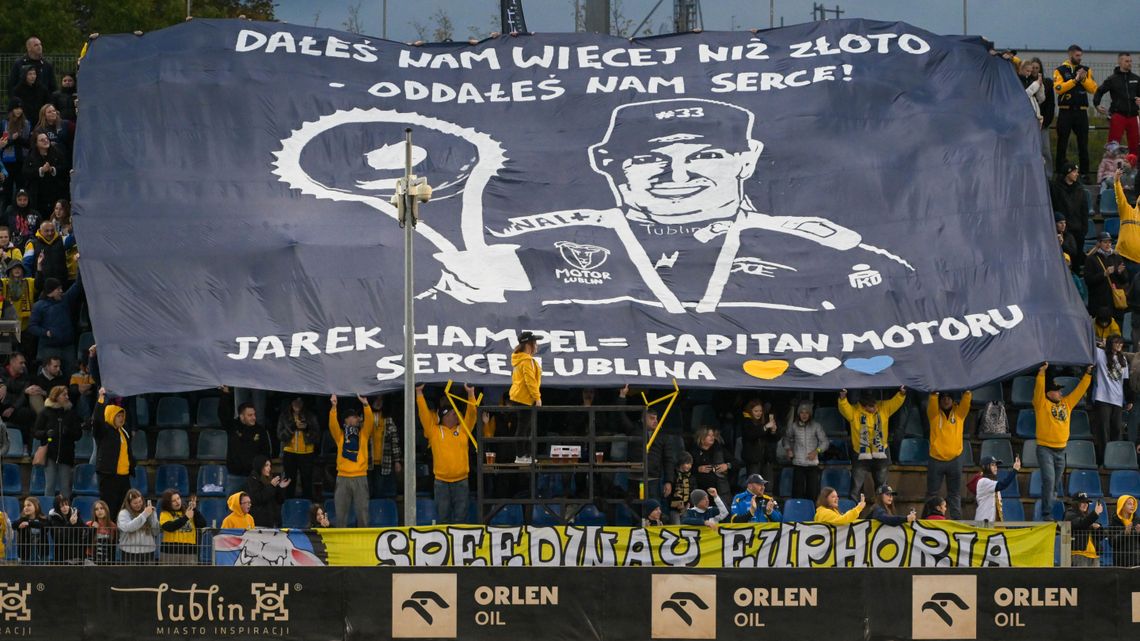 Bartosz Zmarzlik wygrał Pożegnalny Turniej Jarosława Hampela, który odbył się w Lublinie Bartosz Zmarzlik wygrał Pożegnalny Turniej Jarosława Hampela, który odbył się w Lublinie