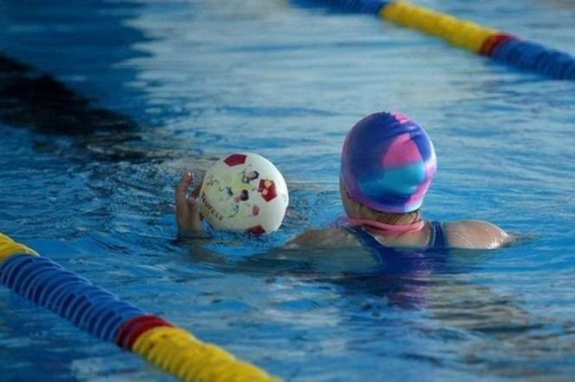 Basen w Wólce Rokickiej najwcześniej w 2017 roku