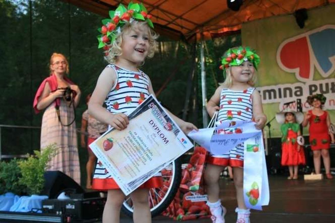 Bayer Full i Miss Truskawki w Górze Puławskiej (zdjęcia)