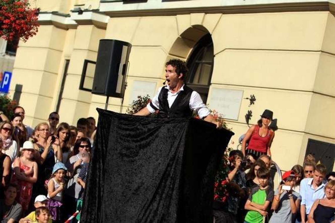 Będą billboardy Carnavalu Sztukmistrzów w największych miastach
