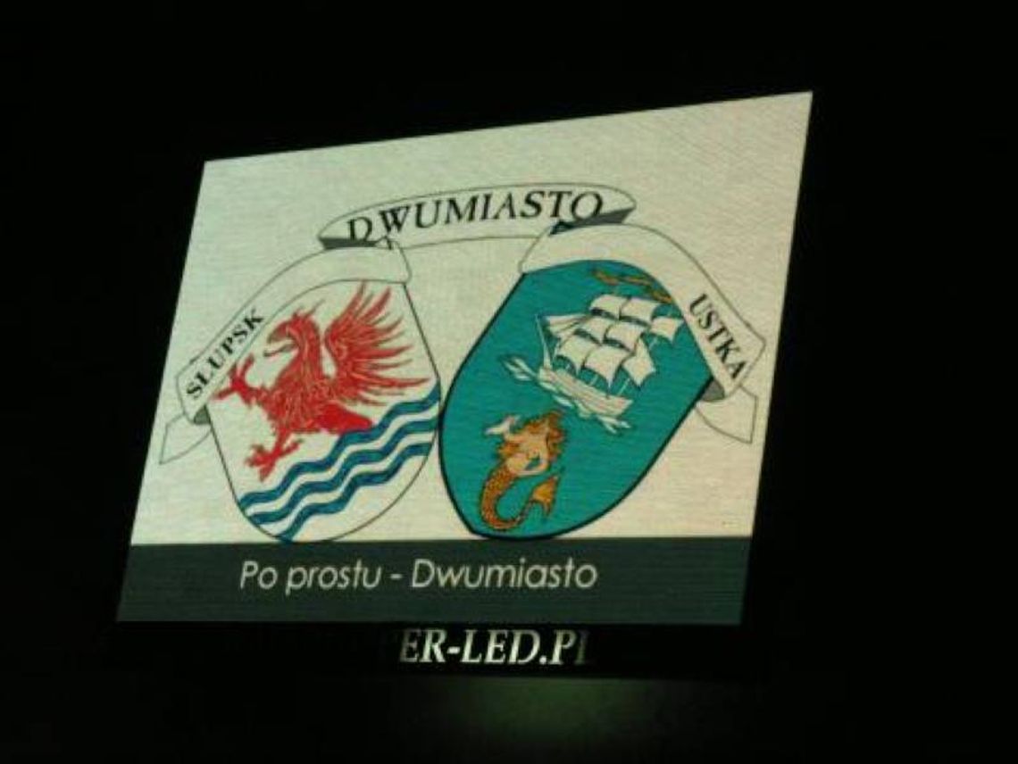 Będą wysokie kary za reklamy oślepiające kierowców