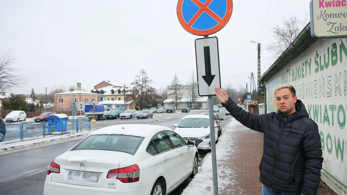 Będą zmiany w ruchu na tej ulicy? "Dzwonimy do Straży Miejskiej i na policję" Będą zmiany w ruchu na tej ulicy? "Dzwonimy do Straży Miejskiej i na policję"