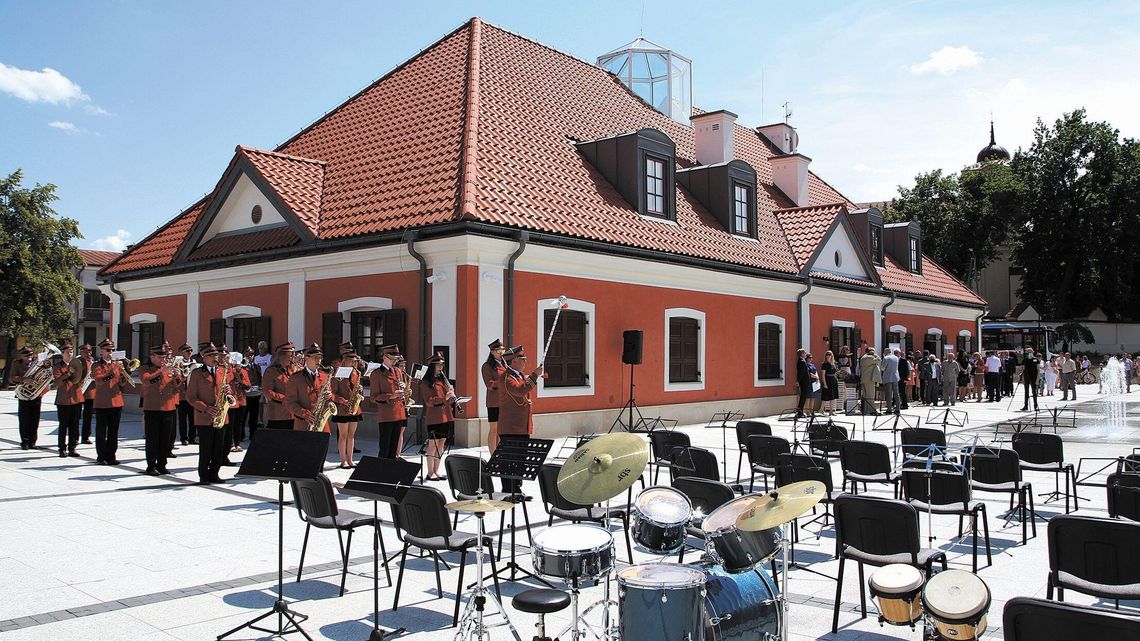 Będzie kawiarnia na rynku w Końskowoli. Urząd szuka najemcy lokalu