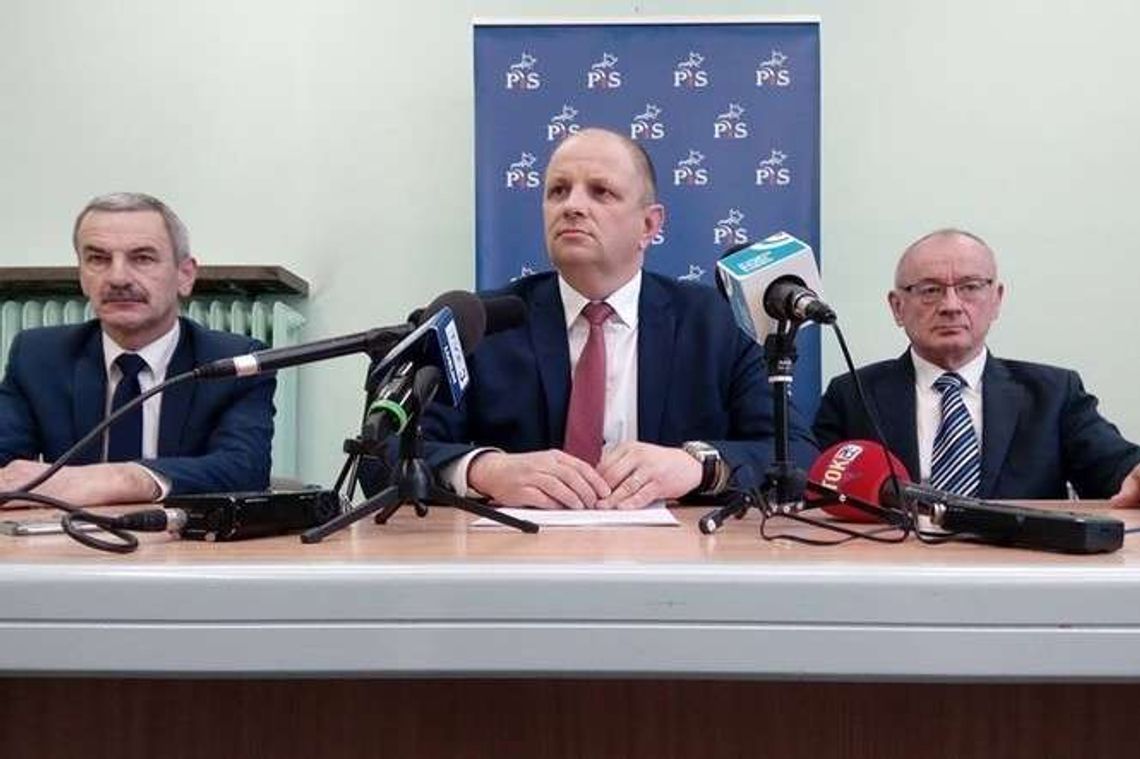 Będzie nadzwyczajna sesja Rady Miasta na żądanie PiS. Chodzi o nazwę mostu, ale nie tylko Będzie nadzwyczajna sesja Rady Miasta na żądanie PiS. Chodzi o nazwę mostu, ale nie tylko