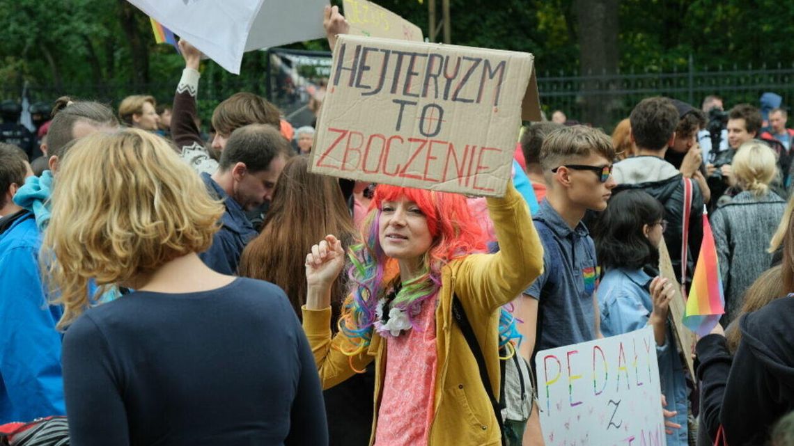 Będzie nowe stanowisko sejmiku województwa w sprawie "ideologii LGBT". Co się zmieni?