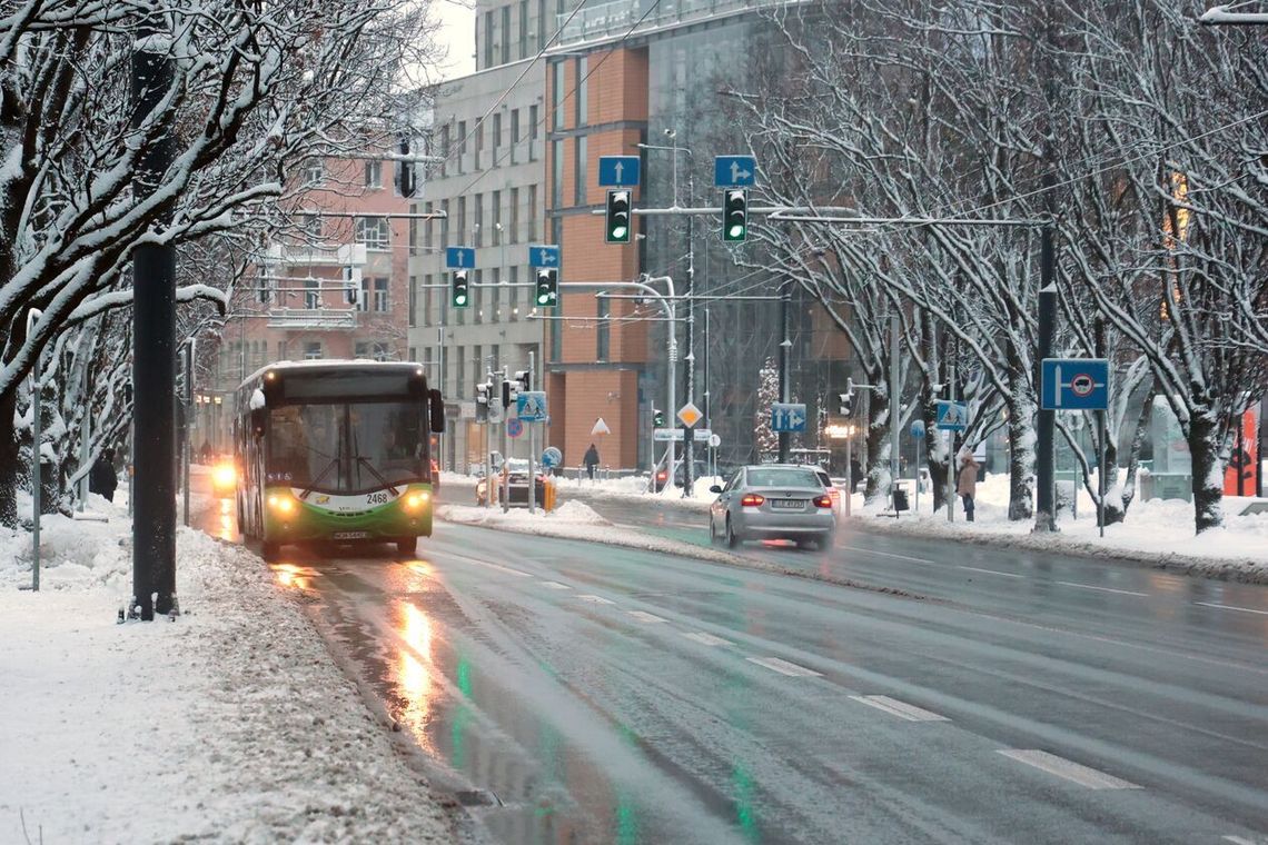 Będzie ślisko i zimno. Alert IMGW