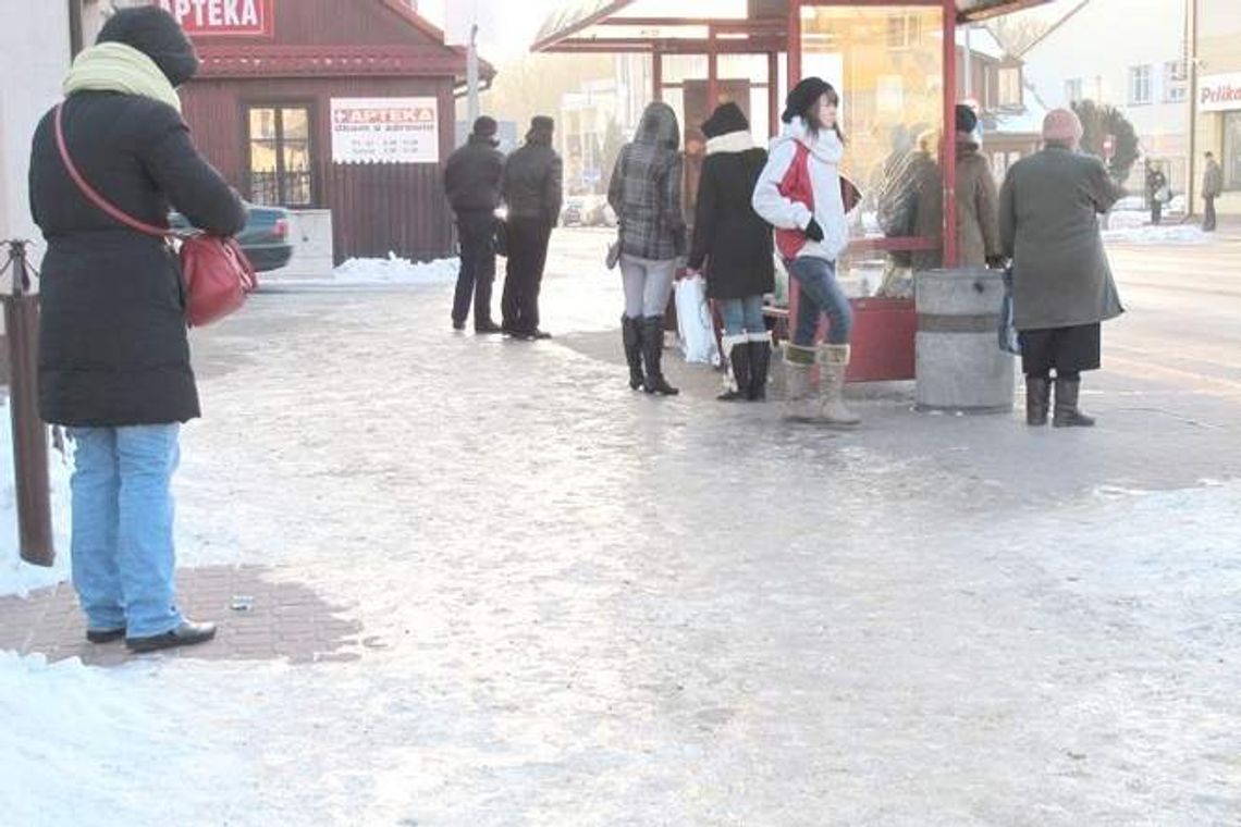 Będzie ślisko na drogach i chodnikach