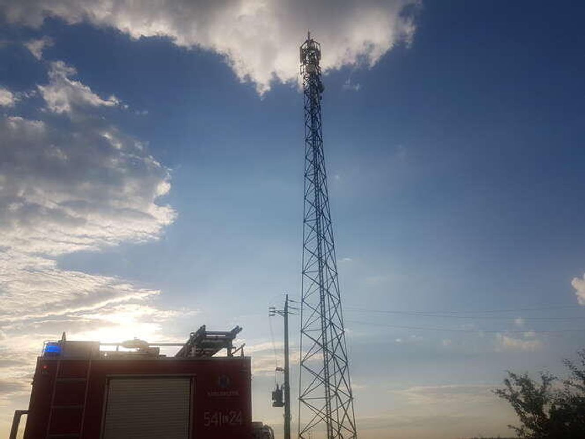 Bełżec: Wszedł na 52-metrowy maszt telefonii komórkowej Bełżec: Wszedł na 52-metrowy maszt telefonii komórkowej