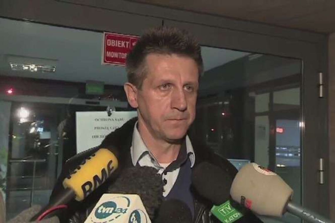 Bez aresztu i innych środków zapobiegawczych. Jan Bury wyszedł na wolność