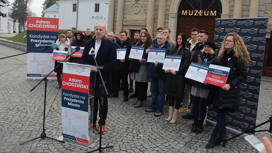 Bez "gumkowania historii". Kiedyś zastępca Stefaniuka - teraz walczy o prezydenturę 